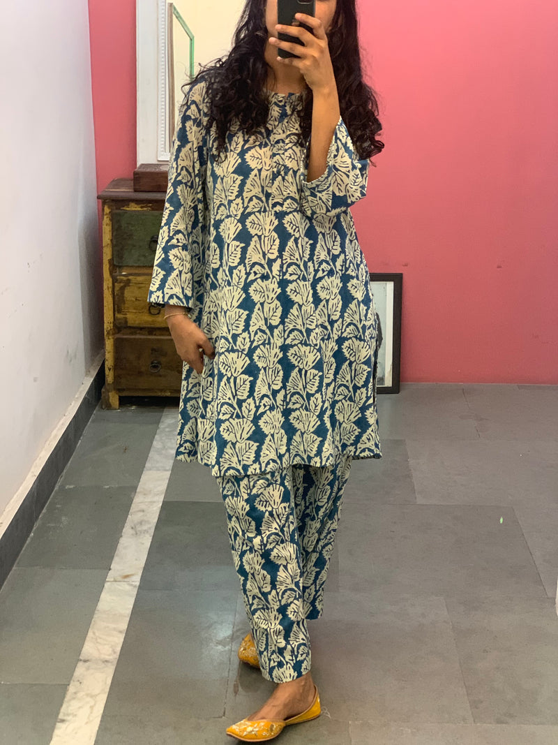 Short Teal blue printed Kurta set of 2