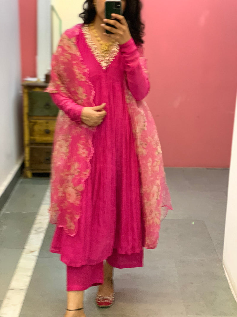 Pink Mul Chanderi anarkali with churi sleeves Set of 3