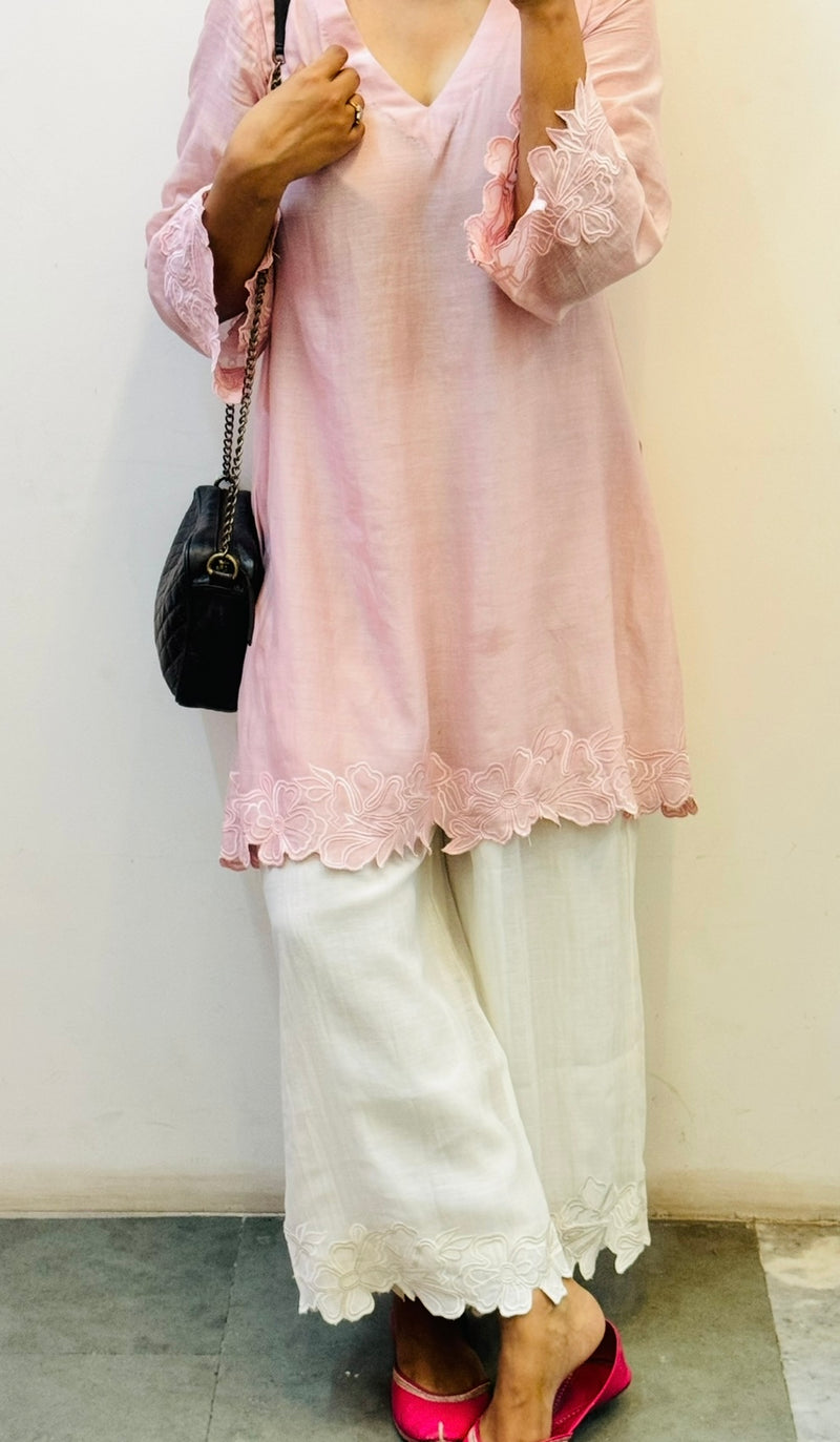 Mul chanderi Peach embroidered kurta