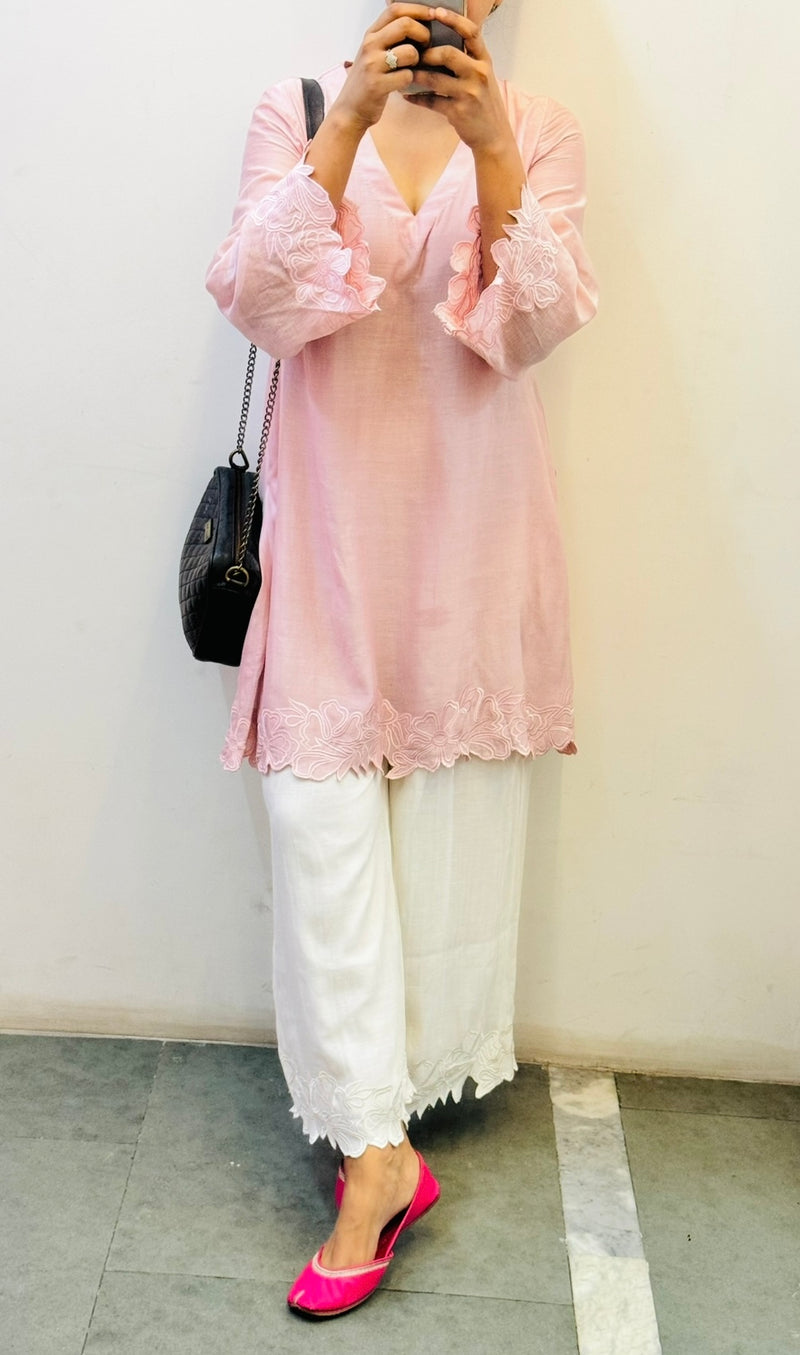 Mul chanderi Peach embroidered kurta