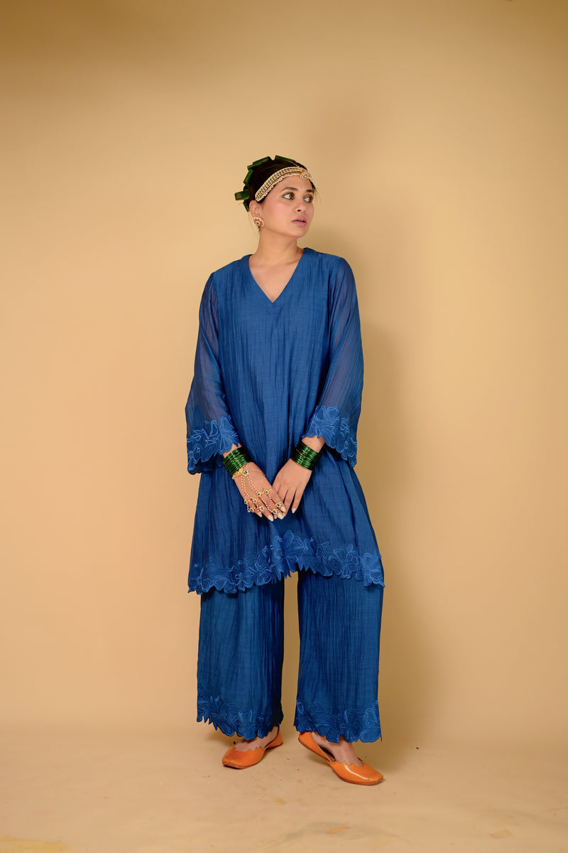 Royal blue embroidered kurta set of 2