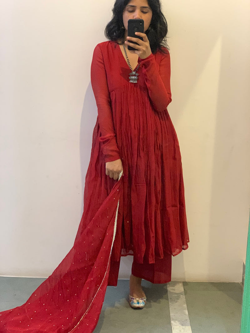 Deep Red chanderi anarkali with churi sleeves Set of 3