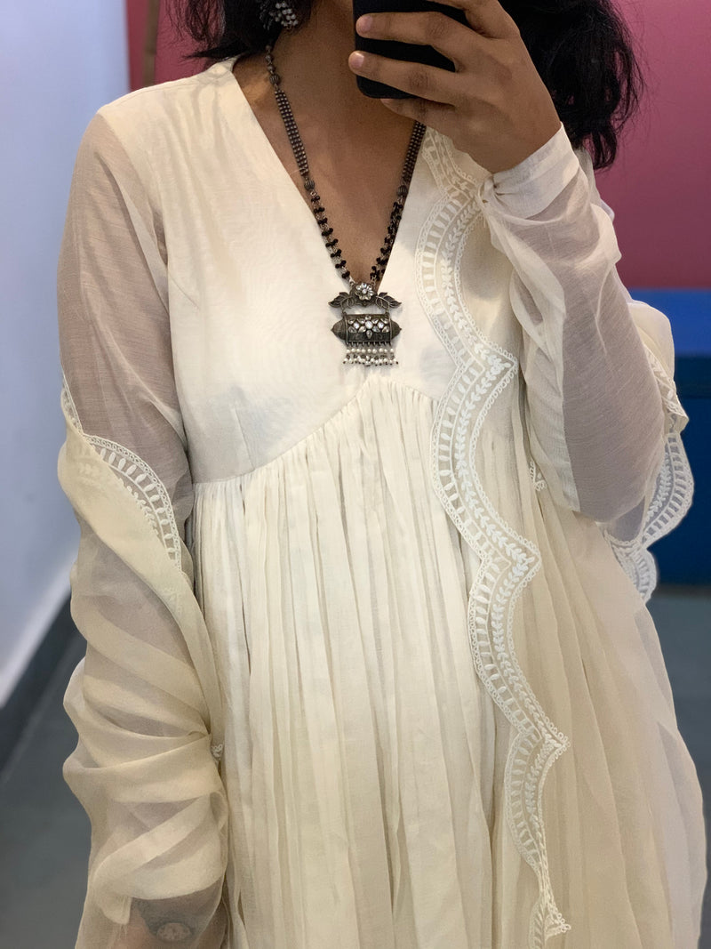 Off white  anarkali with Embroidered dupatta set of 3
