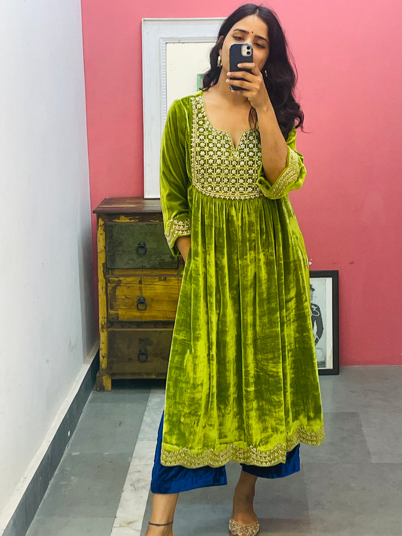 Green Velvet Kurta Set of 2 – Hasli India