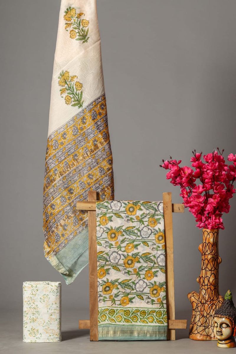 Off white printed Maheshwari silk suit set of 3